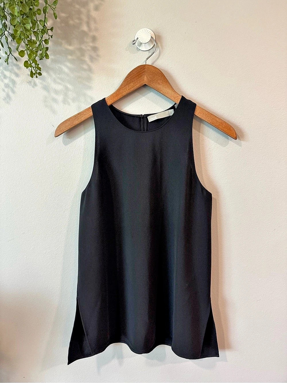 Vince Black Tank Top Size XS Like New
